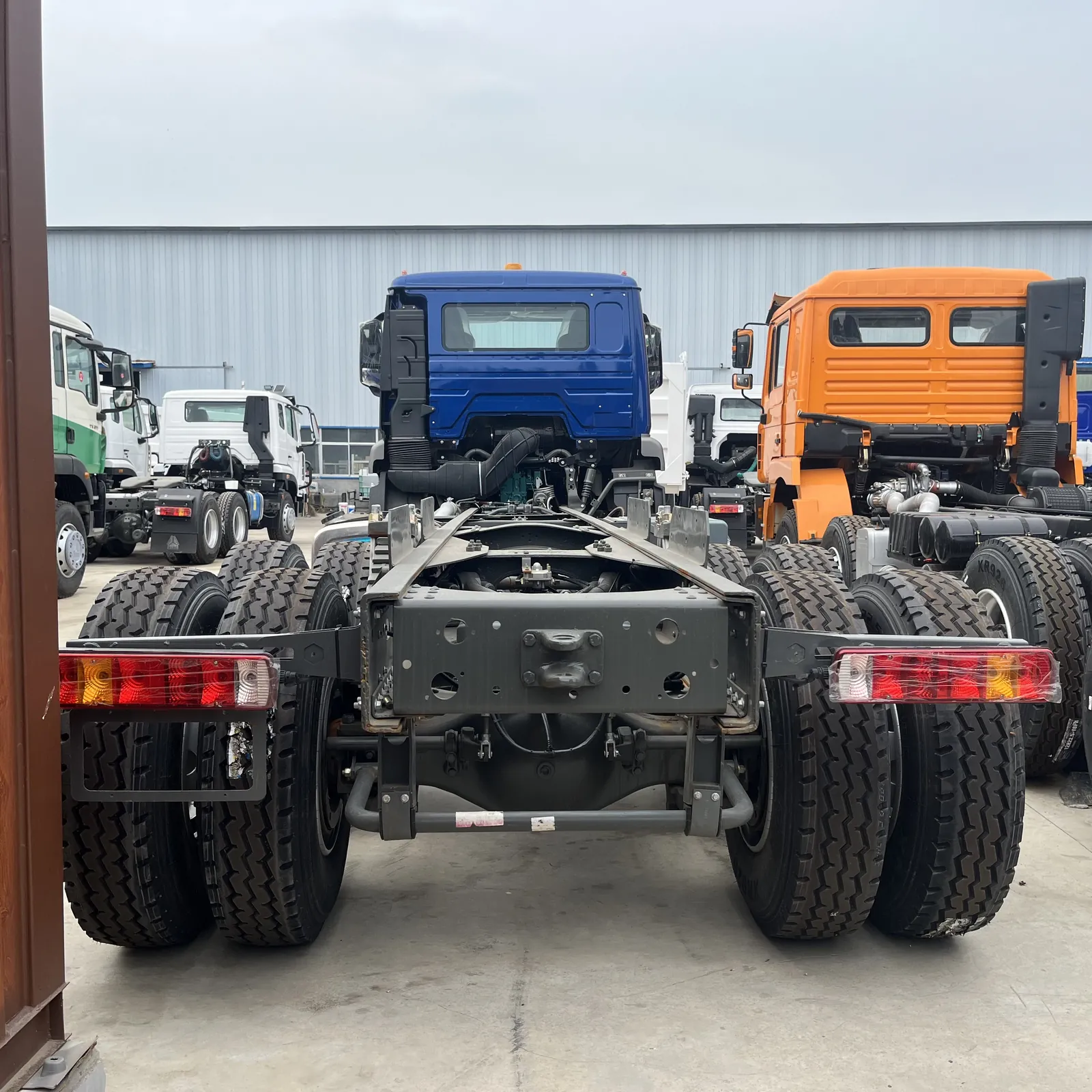 Used HOWO NX 8x4 chassis, rear