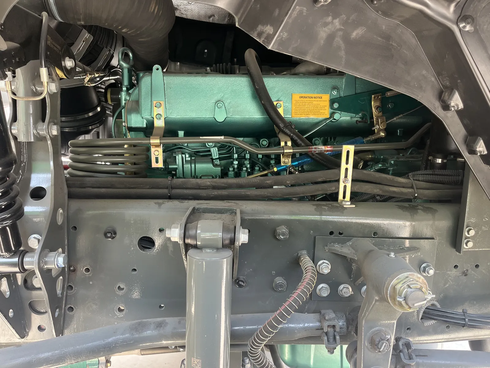 Used HOWO TX 8x4 tanker truck, engine or chassis