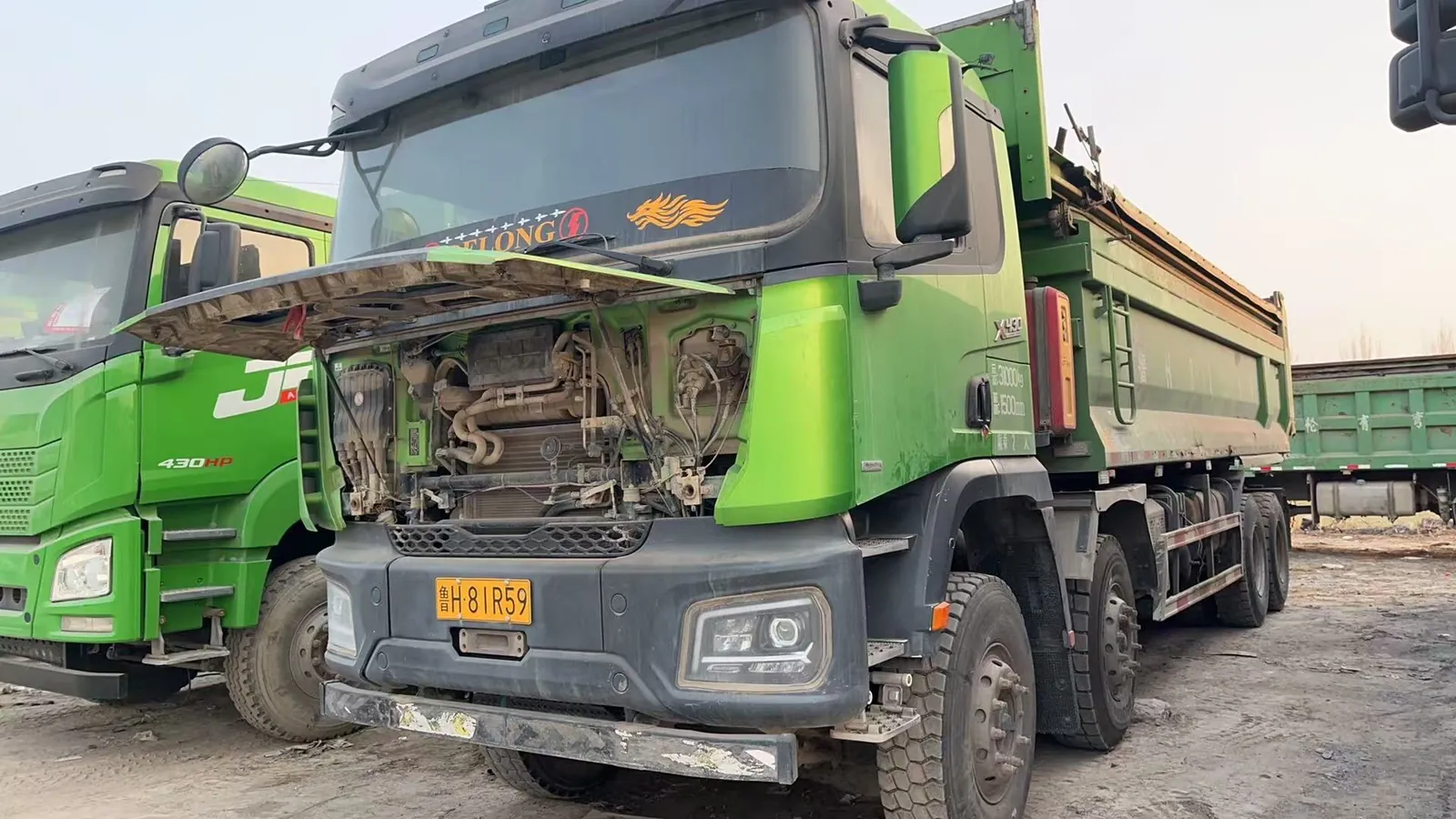 Used Shacman X3000 8x4 dump truck, exterior view